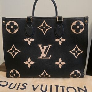 Louis Vuitton OnTheGo MM Bicolor